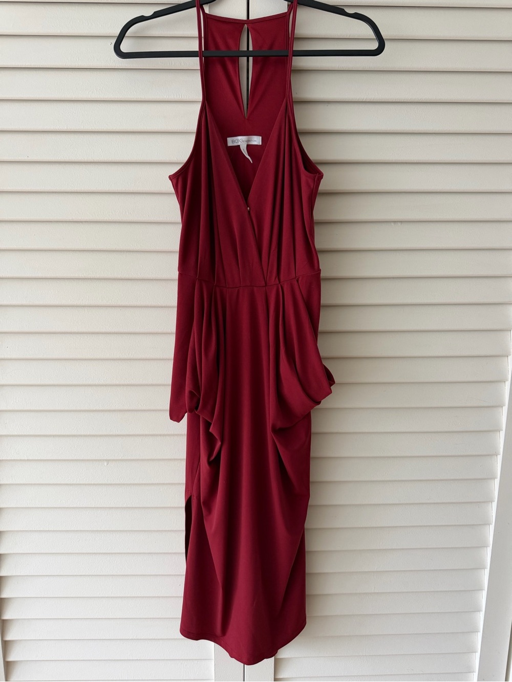 BCBGeneration Sleeveless Burgundy Midi Dress with Draped Details